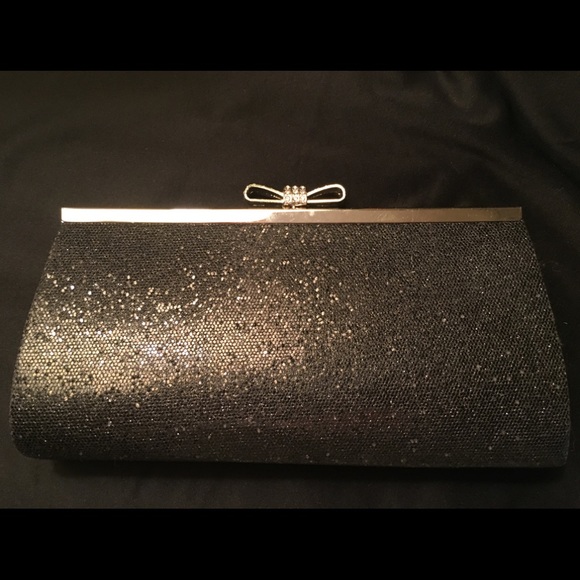 Amazing vintage bow closure clutch purse - Picture 2 of 3